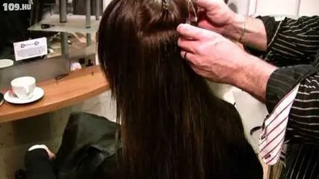 Szépségszalon Nyíregyháza fodrászat hajegyenesítés hajhosszabítás hajfestés kozmetika sminktetoválás